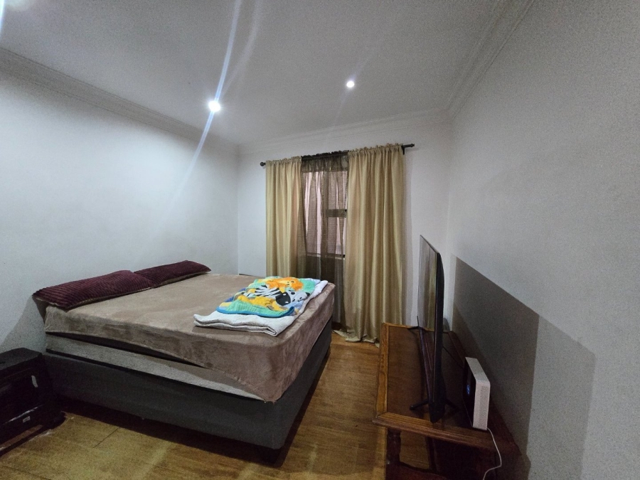 4 Bedroom Property for Sale in Westgate Western Cape